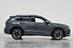 2025 Volkswagen
Tiguan 150TSI R-Line