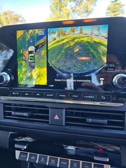2024 Mitsubishi
Triton GLX+