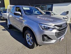 2025 Isuzu
D-MAX LS-M