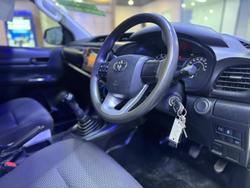 2019 Toyota
Hilux Workmate