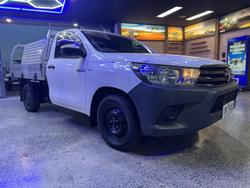 2019 Toyota
Hilux Workmate
