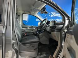 2025 Ford
                Tourneo Titanium X