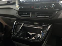 2025 Ford Tourneo Titanium X