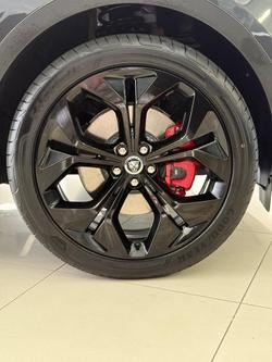 2024 Jaguar
                E-PACE P250 R-Dynamic SE