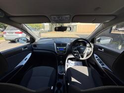 2012 Hyundai Accent Active RB Crystal White