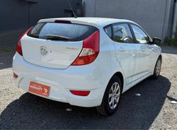 2012 Hyundai Accent Active RB Crystal White