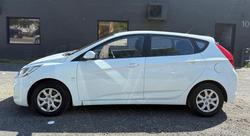 2012 Hyundai Accent Active RB Crystal White