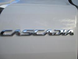 2025 Freightliner Cascadia 126 white