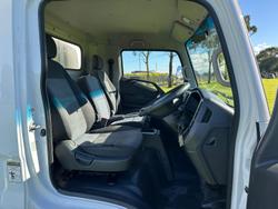 2017 Hyundai Mighty EX4 Chiller White