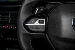 2025 Peugeot 2008 GT Hybrid P24 MY25 Okenite White