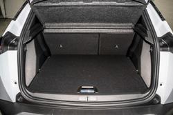 2025 Peugeot 2008 GT Hybrid