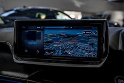 2025 Peugeot 2008 GT Hybrid