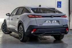 2025 Peugeot 408 GT Premium Hybrid