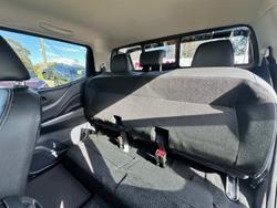 2025 Nissan
Navara PRO-4X DUAL CAB