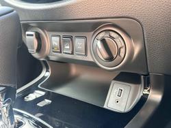 2025 Nissan
Navara PRO-4X DUAL CAB
