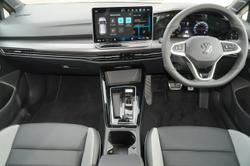 2025 Volkswagen Golf 110TSI R-Line