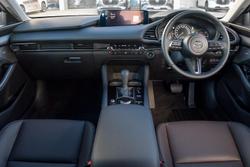 2025 Mazda 3 G25 Astina