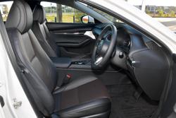 2025 Mazda 3 G25 Astina