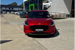 2024 Suzuki
Swift Hybrid Plus
