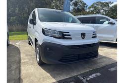 2024 Peugeot
Partner Pro