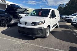 2024 Peugeot
                Partner Pro