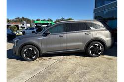 2024 Kia
                Sorento HEV GT-Line