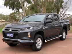 2021 Mitsubishi
Triton GLX+