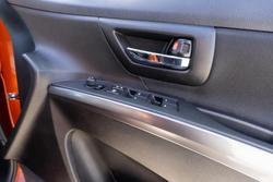 2023 Suzuki S-Cross GL+