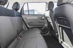 2025 Hyundai
                INSTER Cross