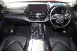 2023 Toyota
Kluger Grande