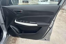 2023 Suzuki
Swift GL