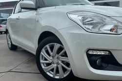 2023 Suzuki
Swift GL