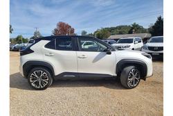 2022 Toyota
                Yaris Cross Urban