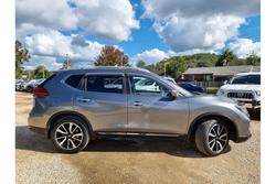 2019 Nissan
X-TRAIL Ti