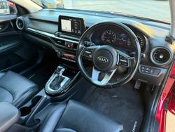 2019 Kia
Cerato Sport+