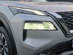 2024 Nissan
                X-TRAIL ST-L