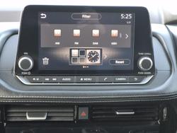 2024 Nissan
                X-TRAIL ST-L