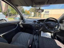 2003 Ford Focus CL LR MY03 Capri Blue
