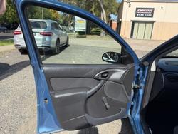 2003 Ford Focus CL LR MY03 Capri Blue