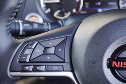 2024 Nissan
                Navara PRO-4X Warrior
