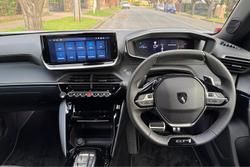 2024 Peugeot 2008 GT Hybrid