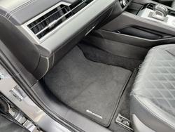 2022 Mitsubishi
Outlander PHEV Exceed