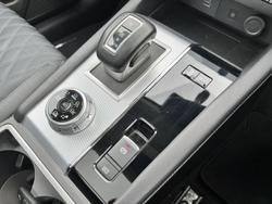 2022 Mitsubishi
Outlander PHEV Exceed