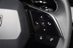 2024 Peugeot 3008 GT Premium Hybrid P64 MY25 Okenite White