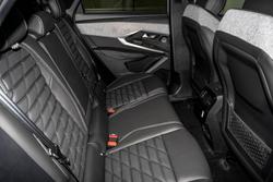 2025 Peugeot 3008 GT Premium Hybrid P64 MY25 Okenite White