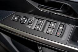 2025 Peugeot 3008 GT Premium Hybrid P64 MY25 Okenite White