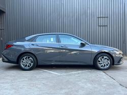 2025 Hyundai
                i30 Hybrid