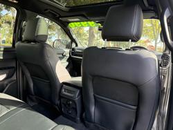 2024 Ford
Everest Platinum