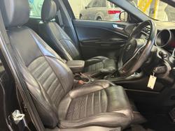 2015 Alfa Romeo Giulietta Distinctive Series 1 Alfa Black