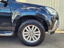 2018 Isuzu
MU-X LS-U